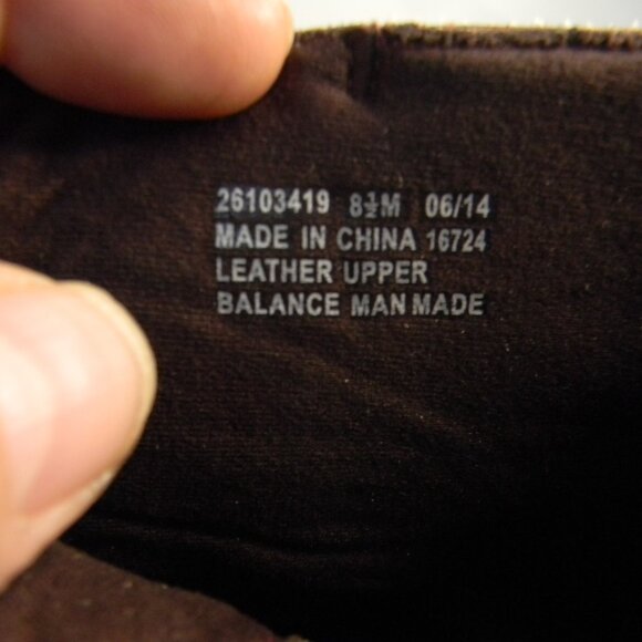 NIB Womens Clarks Christine Tilt Brown Leather Upper Boots Size 8.5M - Picture 8 of 10